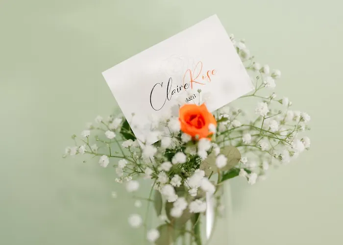 Claire Rose Nocleg ze śniadaniem *